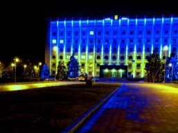 Нова ілюмінація фасаду адмінбудівлі обласної ради