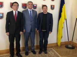 Відбулась робоча зустріч голови обласної ради Анатолія Урбанського з представниками китайського бізнесу