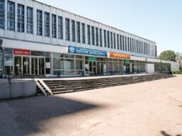 Одеська обласна рада надала волонтерам приміщення у Палаці спорту 