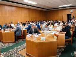 Порядок денний сьомої сесії включатиме понад 80 питань