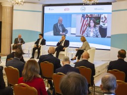 Політики України, США та ЄС зібралися на міжнародному форумі «Одеські дебати»