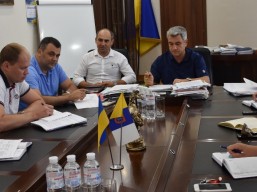 Апаратна нарада при голові обласної ради